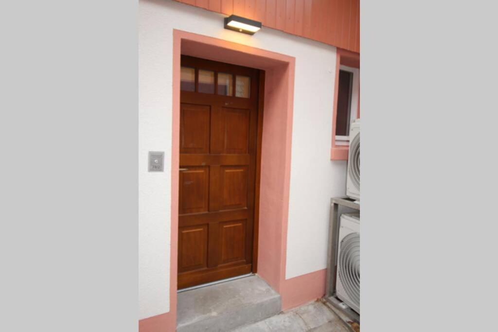 Feriehus Gonsenheim - 3-zimmer-haus - Max. 5 Personen *