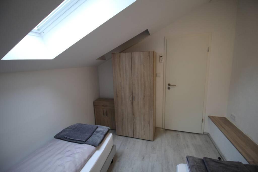 Gonsenheim - 3-zimmer-haus - Max. 5 Personen Feriehus *
